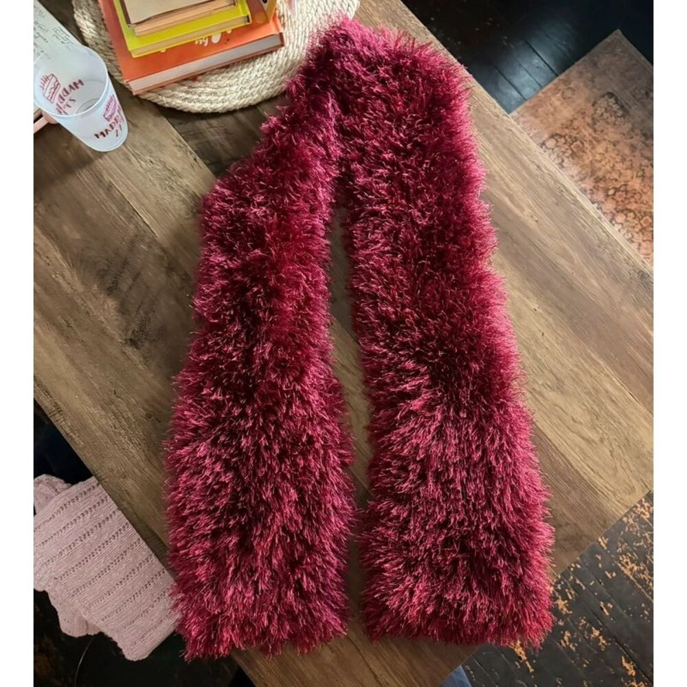 Fuzzy plum retro scarf